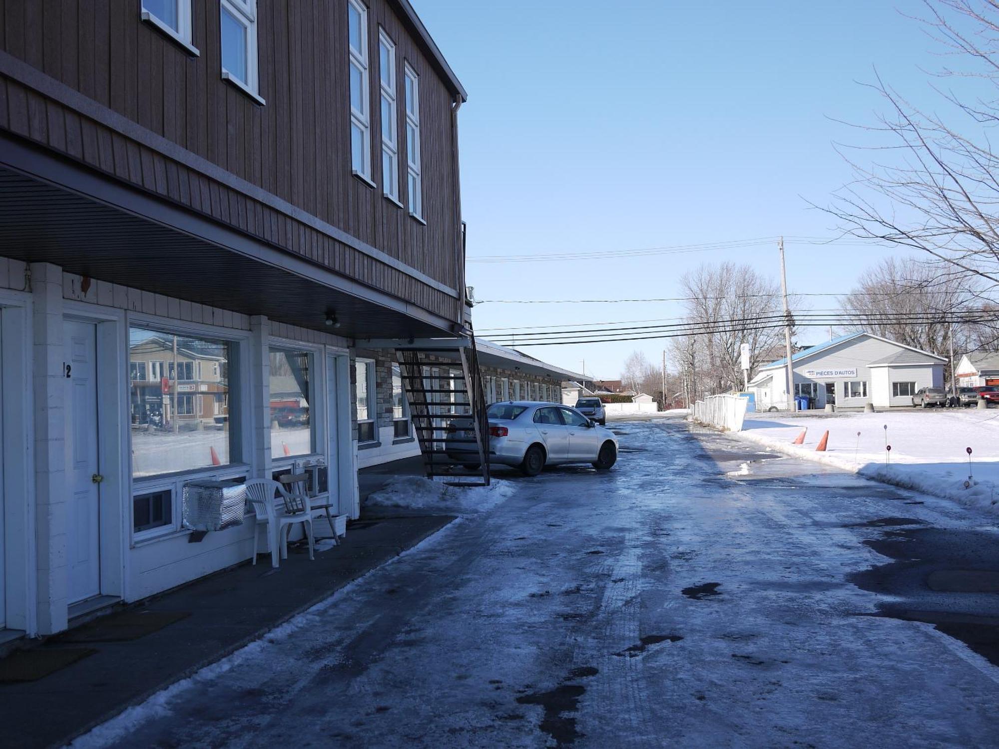 Motel Rive Du Lac Saint-Zotique Kültér fotó